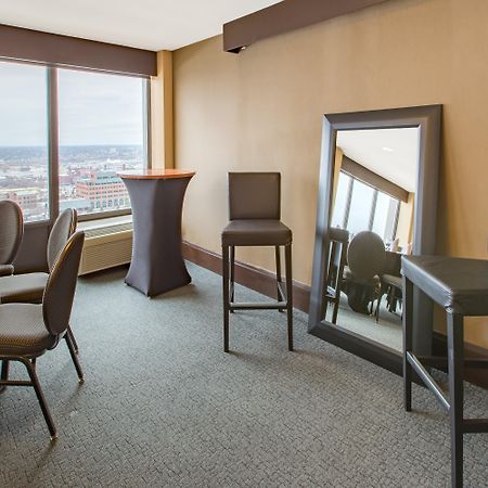 Crowne Plaza Kansas City Downtown, an IHG Hotel Zewnętrze zdjęcie
